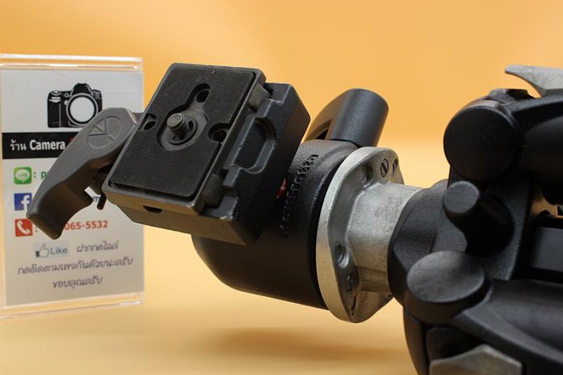 ขาย ขาตั้งกล้อง Manfrotto 055XDB + Ball 486RC2 สีดำ สภาพพร้อมใช้งาน แข็งแรง ทนทาน น้ำหนักเบาพกพาได้สะดวก ใช้งานได้ครบเต็มประสิทธิภาพ   อุปกรณ์และรายละเอียด